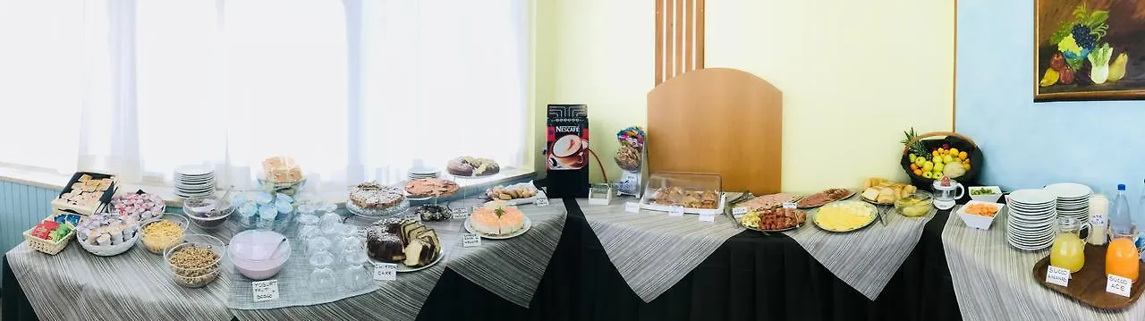 Urania Otel Fogliano Marina