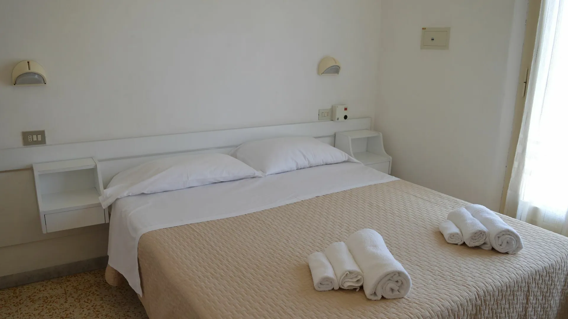 Hotel Urania Fogliano Marina